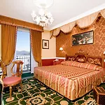 מלון Grand Des Iles Borromees & סטרסה