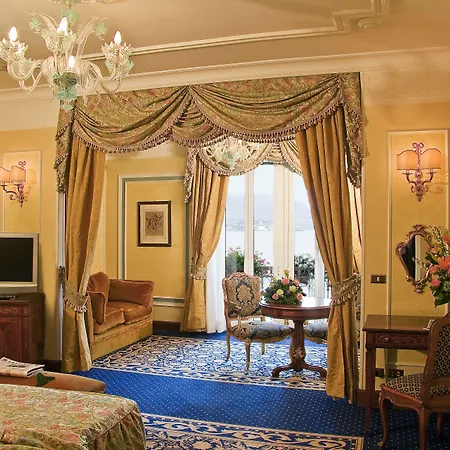 Grand Des Iles Borromees & ستريزا