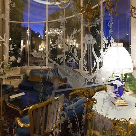 Grand Des Iles Borromees & Ξενοδοχείο 5*