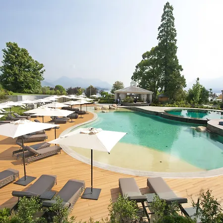 Grand Des Iles Borromees & 5* ستريزا