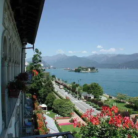 Hotel Grand Des Iles Borromees & 5*
