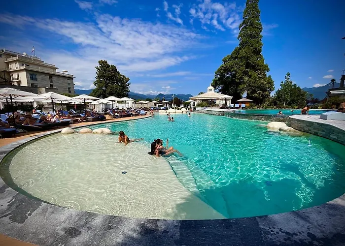 Grand Des Iles Borromées&spa Hotel