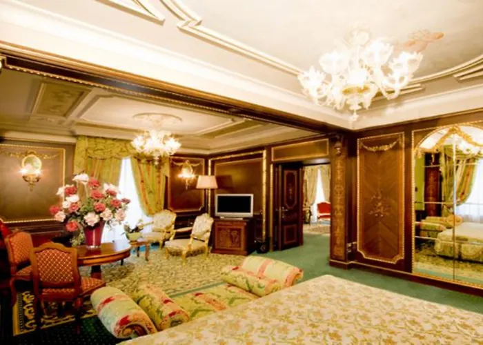 Hotel Grand Des Iles Borromées&spa 5*