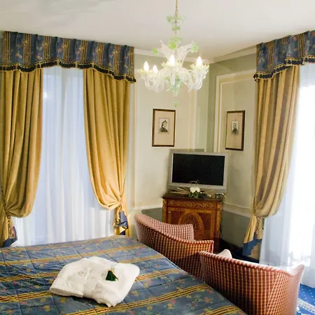 Grand Des Iles Borromees & 斯特雷萨