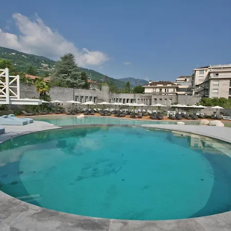 Grand Des Iles Borromees & 斯特雷萨